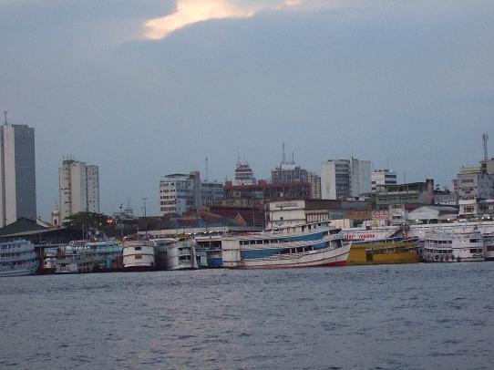 港